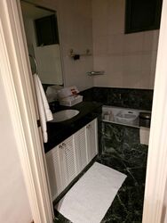 Fifth Avenue Condominium (D10), Condominium #597608451